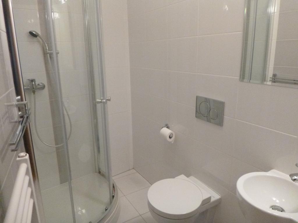 ホテル Pikolo - Izby Na Prenajom Nové Mesto nad Váhom エクステリア 写真